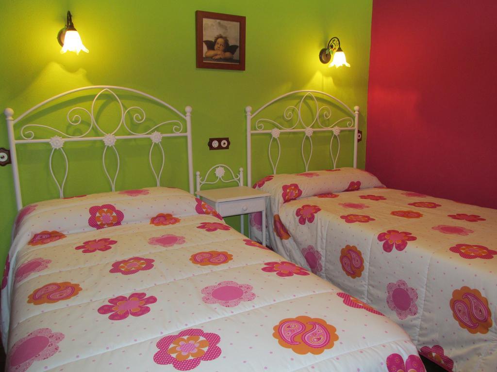 Apartamentos Trinidad Alange Buitenkant foto