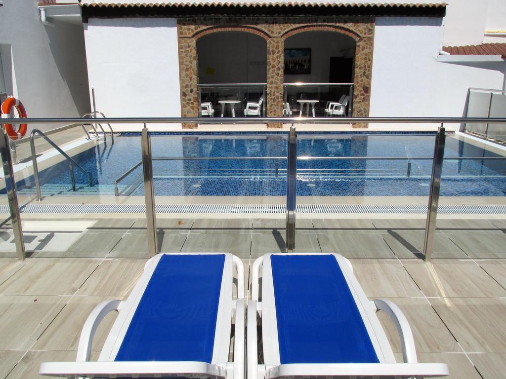 Apartamentos Trinidad Alange Buitenkant foto