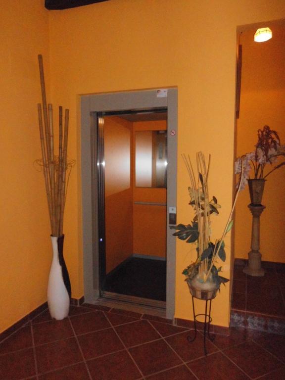 Apartamentos Trinidad Alange Buitenkant foto